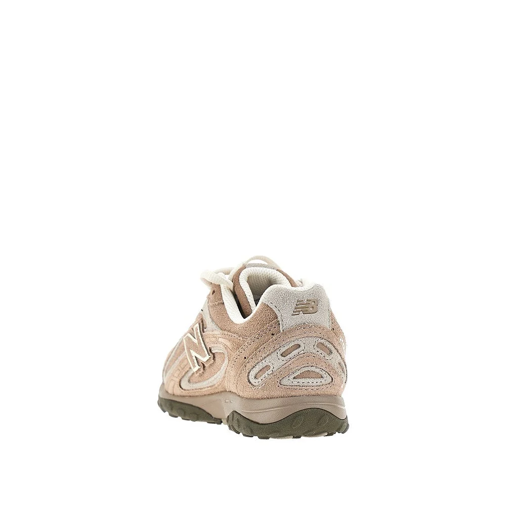 204l sneakers