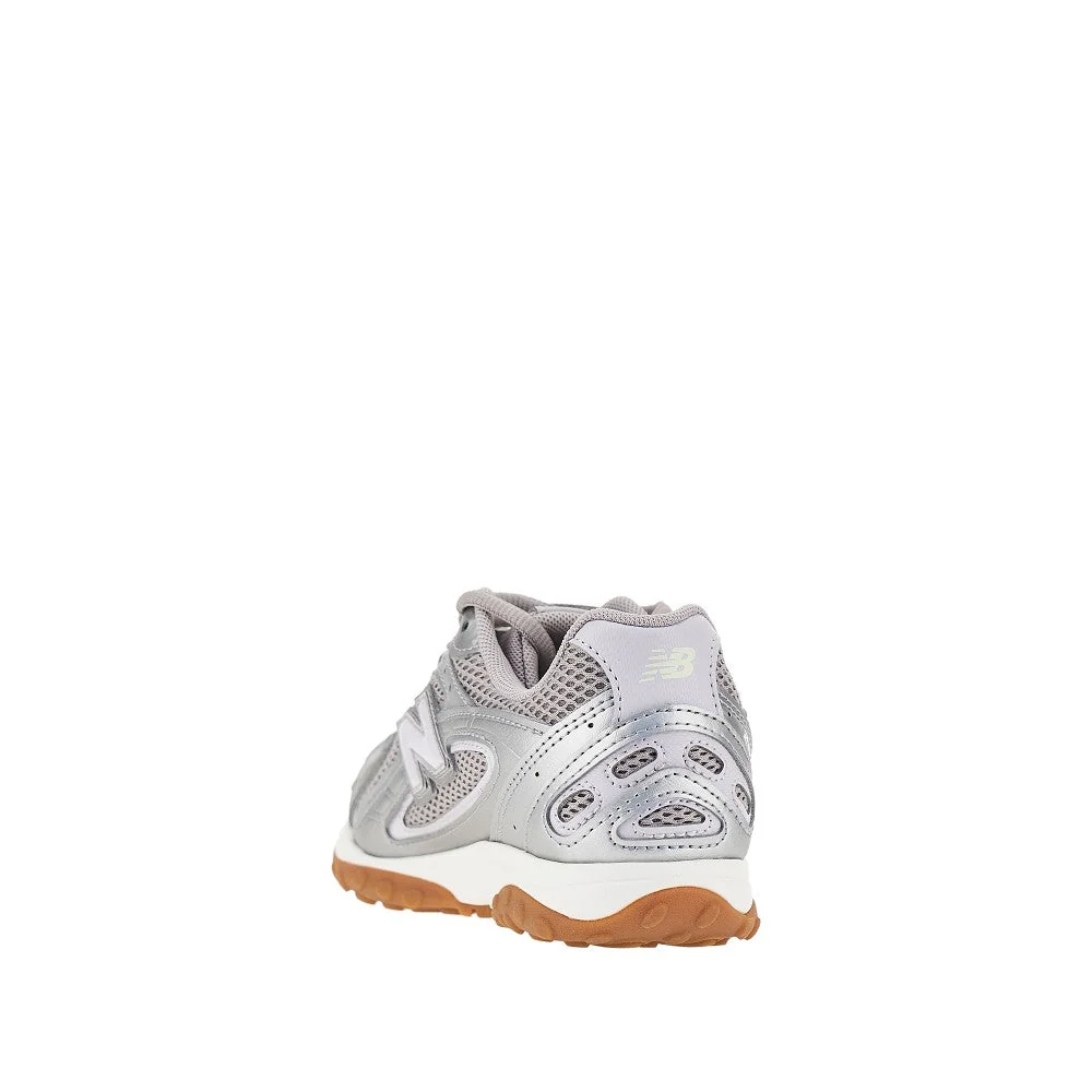 204l sneakers