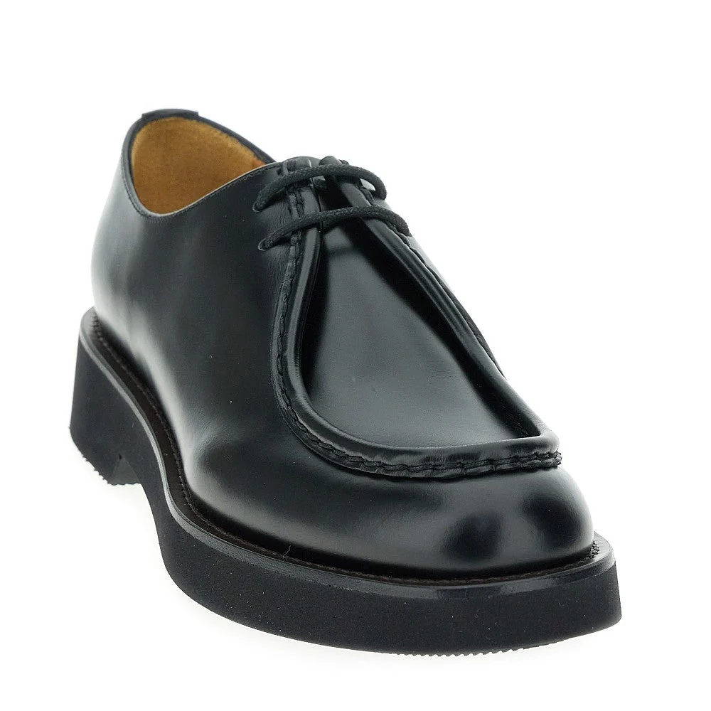 nelly laced shoes